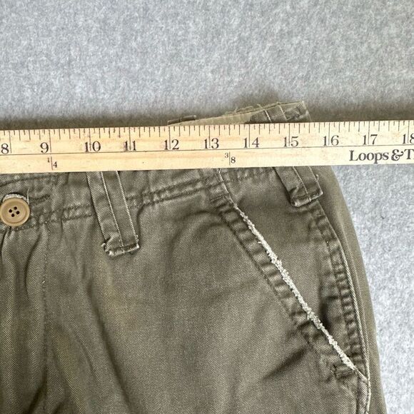 Abercrombie & Fitch Mens Size Medium Cargo Shorts Green Pockets Distressed - Picture 4 of 7